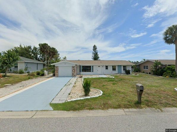 272 Annapolis Ln