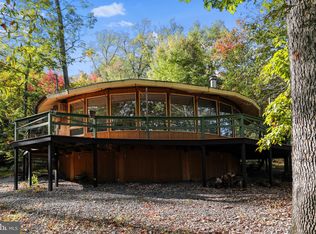 351 Featherbed Ln, Hedgesville, WV