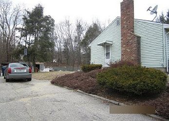 2nd image of 17 Old Windham Rd