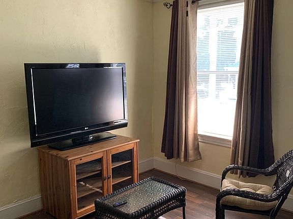 3rd image of 1005 N 19th St