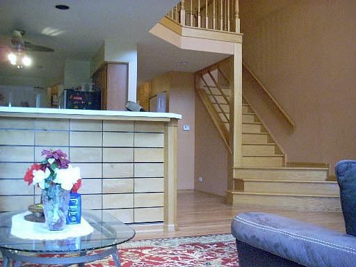 4th image of 8904 Heathwood Cir #C1