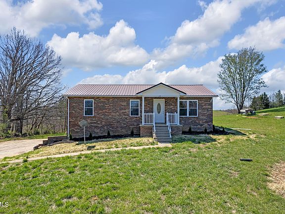 2nd image of 120 Easterly Dr