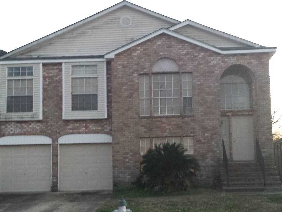1st image of 5205 Forest Park Ln