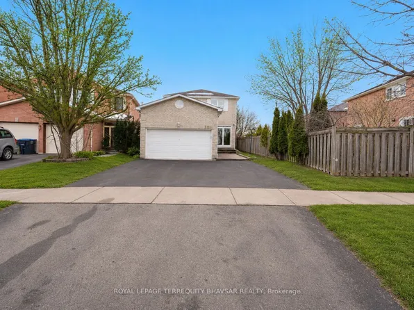 3118 Shadetree Dr, Mississauga, ON L5N 6P3