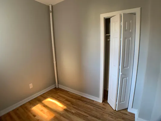 Rented by Salon Realty Corp | media 22