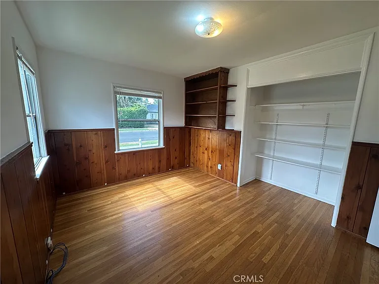 12811 Cumpston St — Photo 16