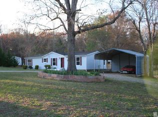 3220 Carmel Ridge Dr, Newton, NC 28658
