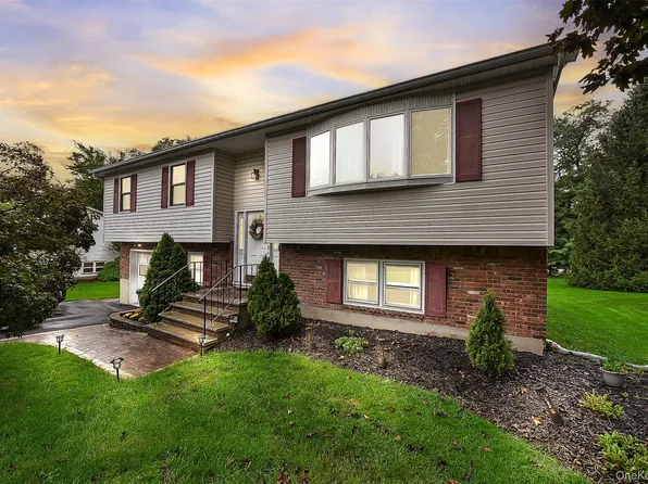 96 Lake Nanuet, Nanuet, NY 10954
