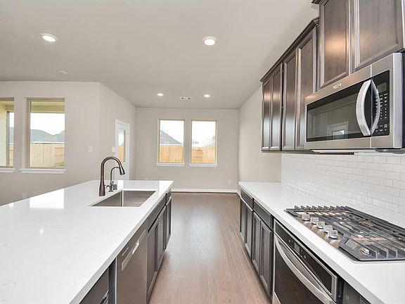 5th image of 21403 Blue Tuna Dr