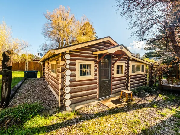 25 N Piney Rd, Story, WY 82842