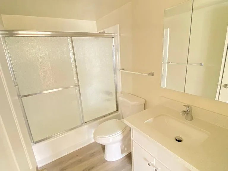 1224 Floribunda Ave #8 — Photo 8