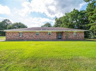 202 Ashmore Rd, Glenmora, LA 71433