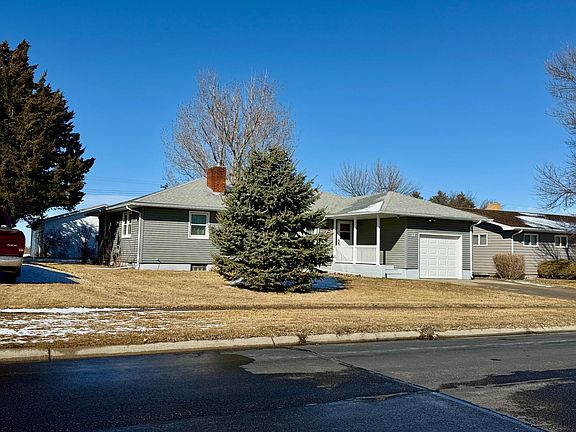 2nd image of 114 Hilltop Dr