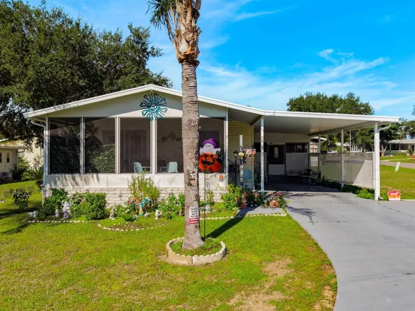 480 Petunia Dr, Fruitland Park, FL 34731
