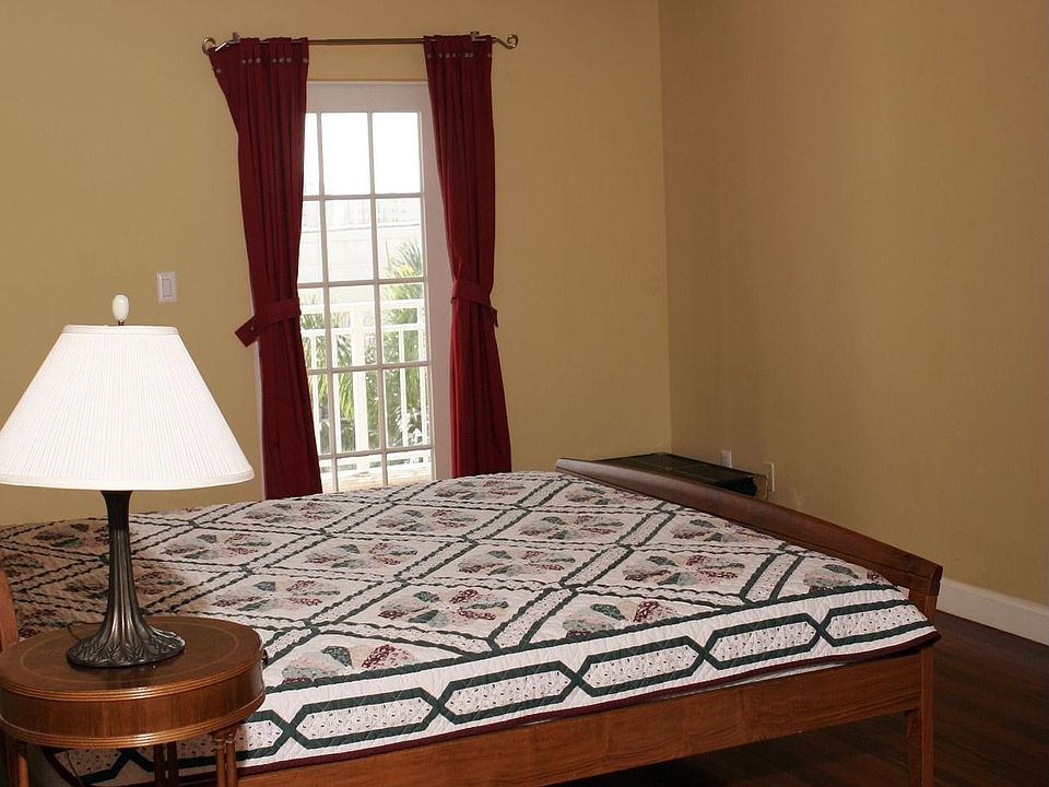 1st image of 1413 Sunset Harbour Dr #412