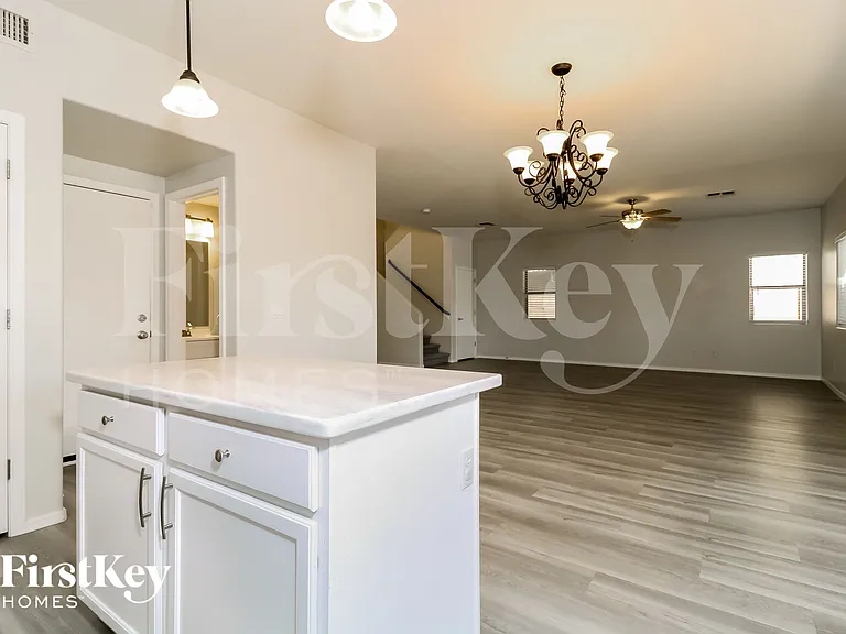 13123 W Gelding Cir — Photo 5