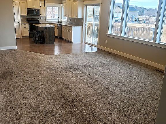 4th image of 245 E 600 S