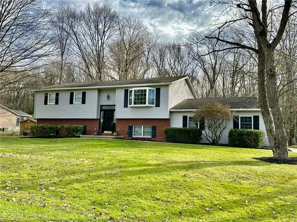 19631 Cyrus Ln, Meadville, PA 16335