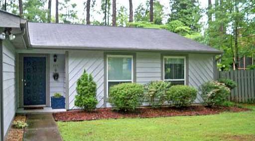 1st image of 240 Hembree Forest Cir
