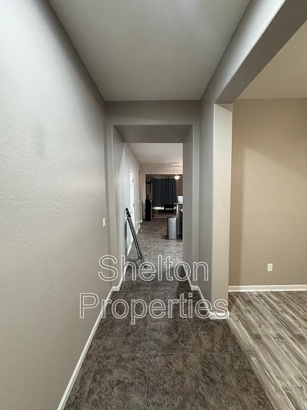 4 bed, 2.0 bath, 1623 sqft, $1,945 — Photo 3