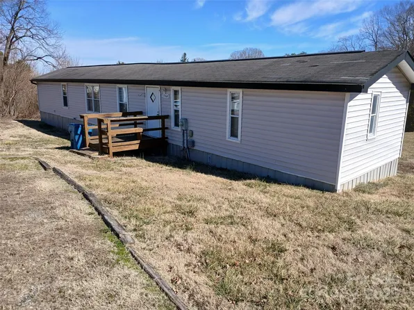 2768/2770 Cotton Mill St, Connelly Springs, NC 28612