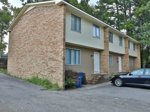 104 Willow Ln, Martin, TN 38237