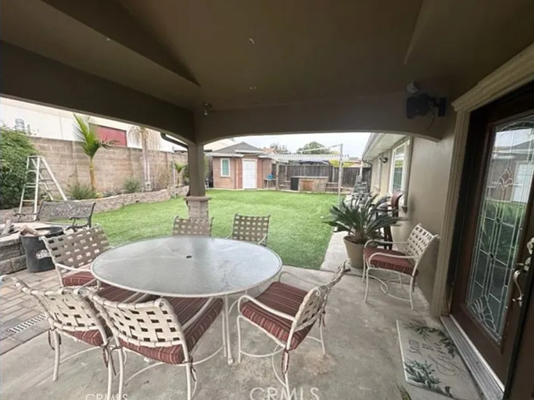 48 Jeanette Way — Photo 13