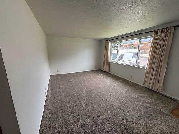 2nd image of 1438 Monte Vista Dr