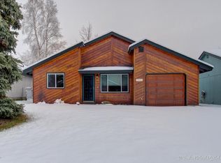 7101 Genny Cir, Anchorage, AK 99507