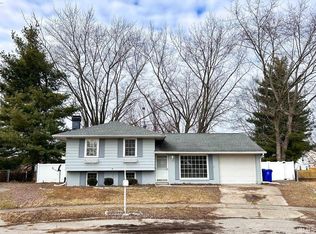 406 Oak Ct, Kokomo, IN