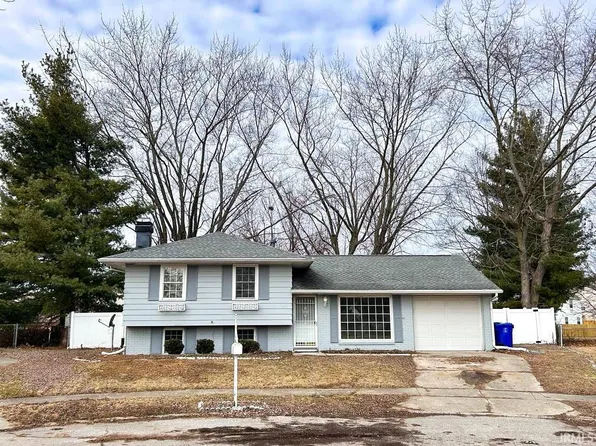 406 Oak Ct, Kokomo, IN 46902
