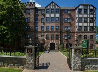 Fairfield Estates at Woodmere, Woodmere, NY 11598