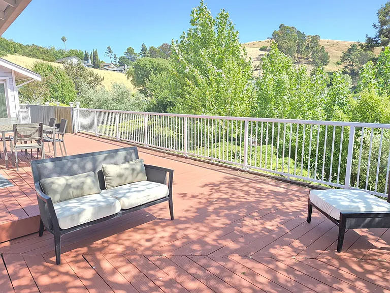 Duperu Dr — Photo 5