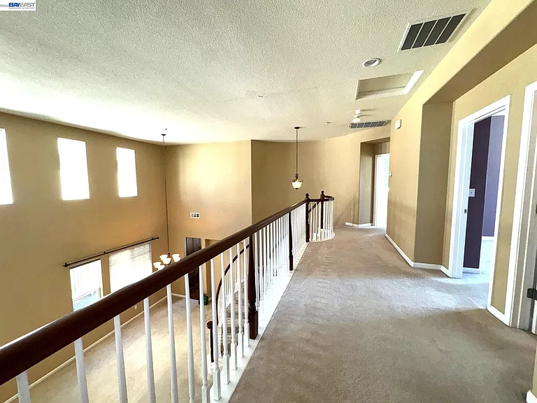 1669 Marina Way — Photo 29