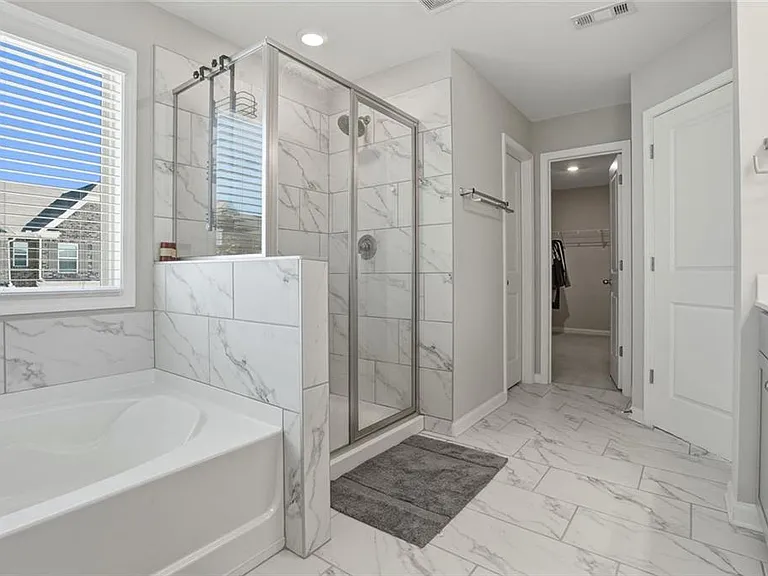 504 Elm Bluff Way — Photo 17