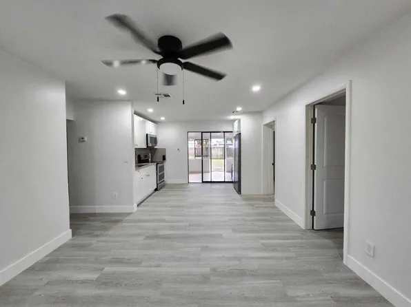 2927 Vassallo Avenue, Lake Worth, FL 33461