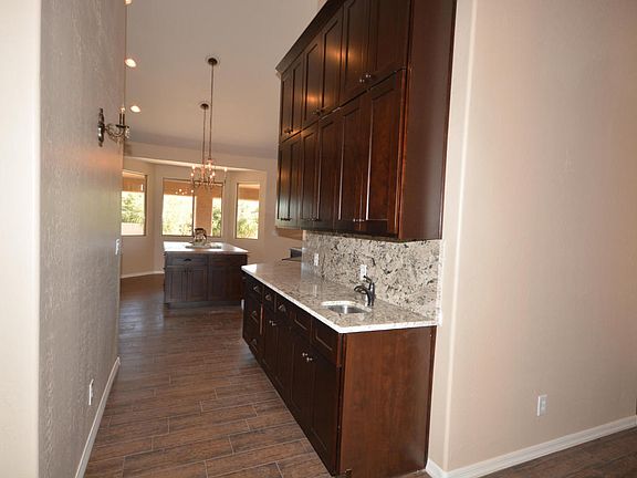 3rd image of 26923 N 45th Pl