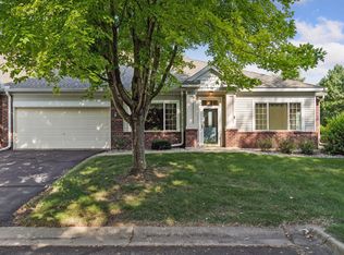 2021 Stahlke Way, Chaska, MN 55318