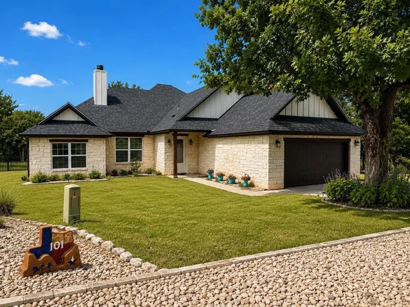 101 Eagle Point Drive, Kingsland, TX 78639