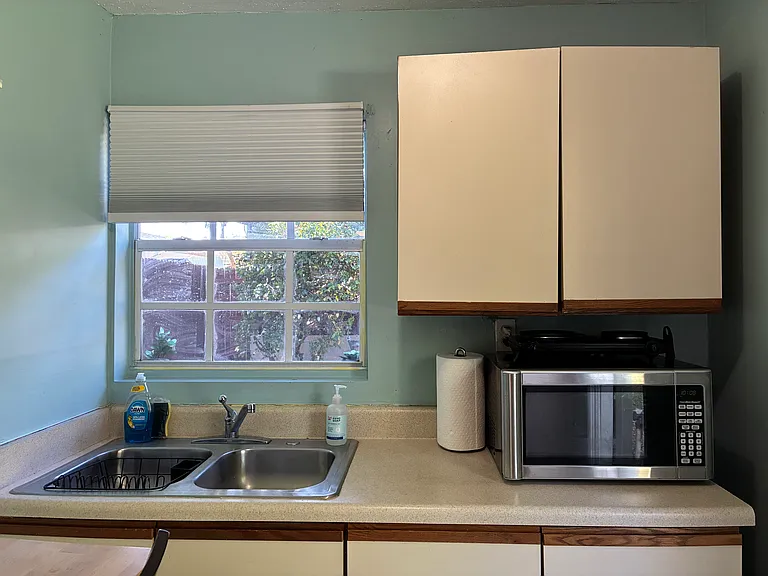 Kitchen cabinets