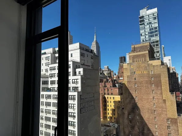 200 East 39th Street image 10 of 16