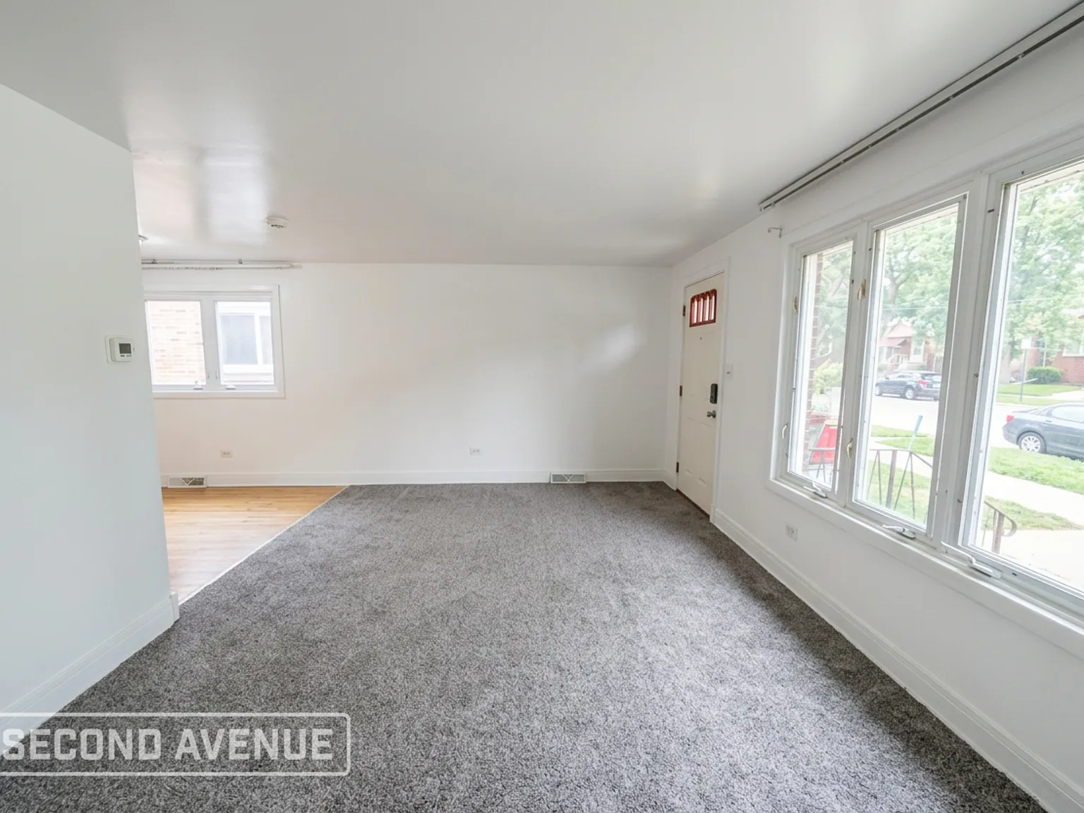4 bed, 2.0 bath, 1640 sqft, $2,995 — Photo 2