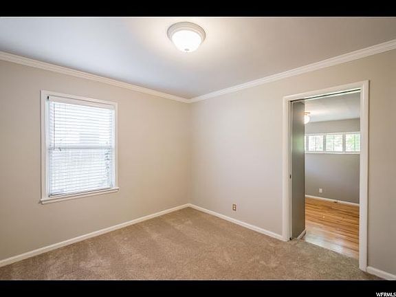 4th image of 2910 E Louise Ave