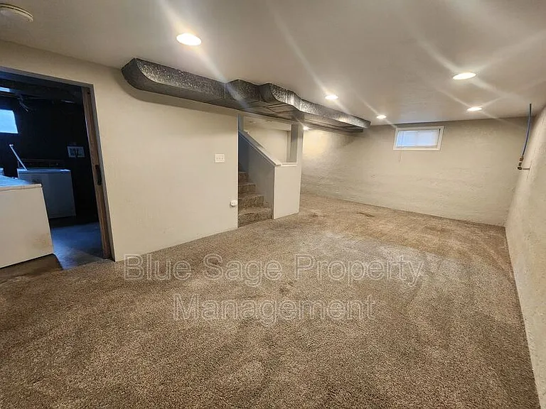 812 W 13th St — Photo 14