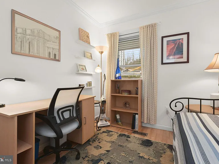 4 Dudley Ct #2 — Photo 33
