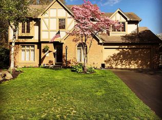 2242 Wimbledon Park Blvd, Toledo, OH 43617