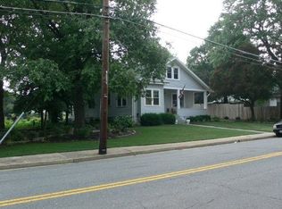3506 16th St S, Arlington, VA 22204
