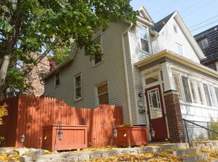 2012 E Bradford Ave, Milwaukee, WI 53211