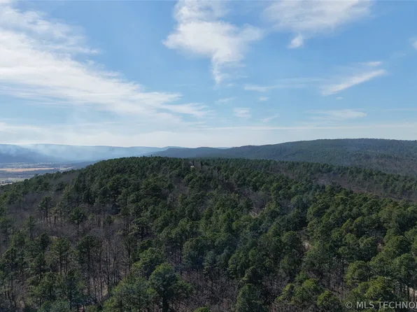 (undisclosed Address), Red Oak, OK 74563