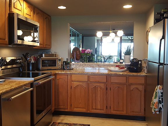 5th image of 18 Marina Isles Blvd APT 205